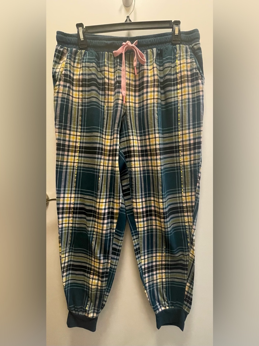 Secret Treasures Soft Plaid Pajama Pants – Size L (12-14)